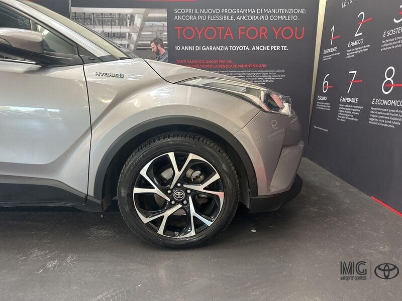 Toyota C-HR 1.8 Hybrid E-CVT Trend