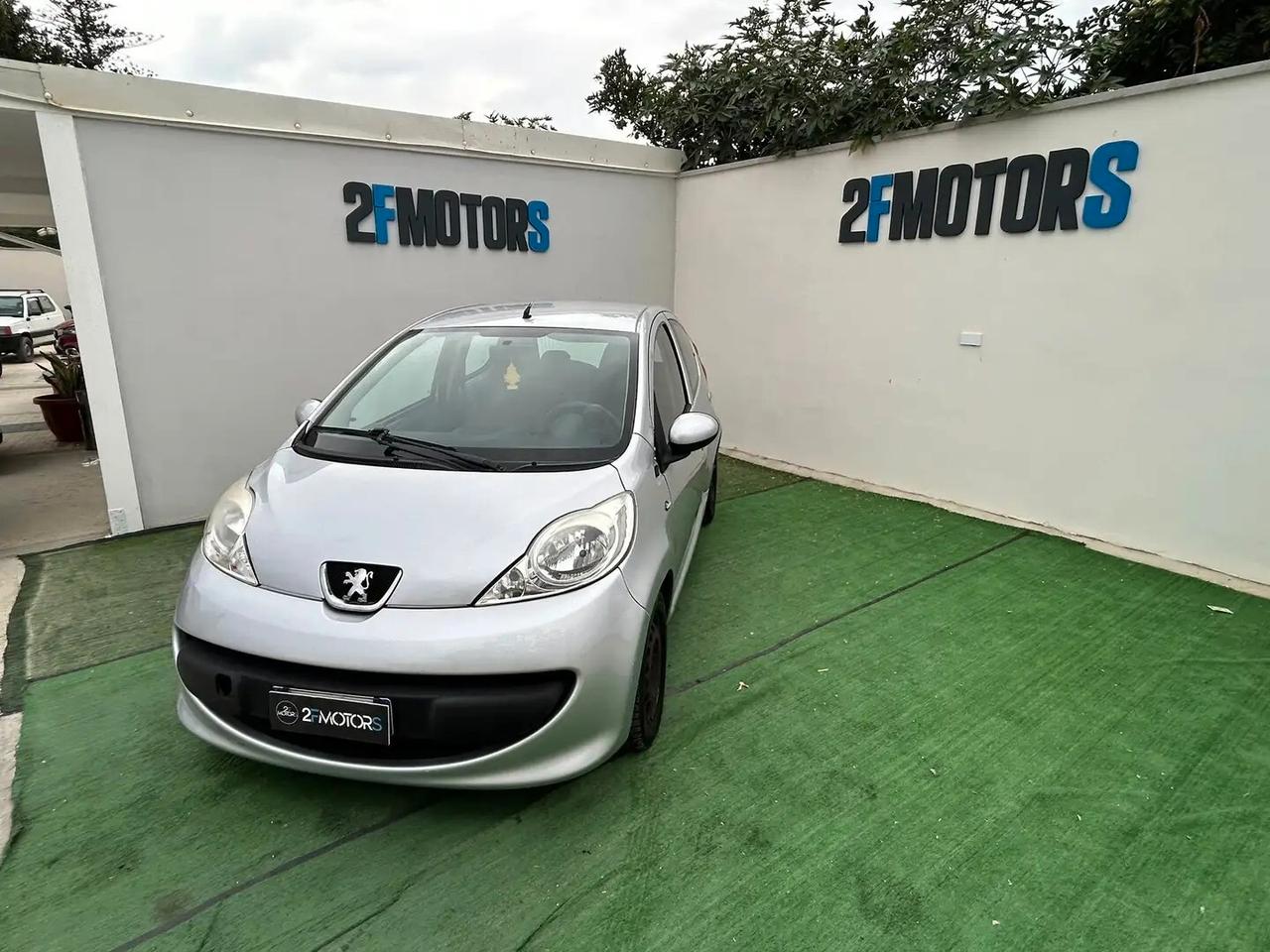 Peugeot 107 1.0 68CV 5p. Desir