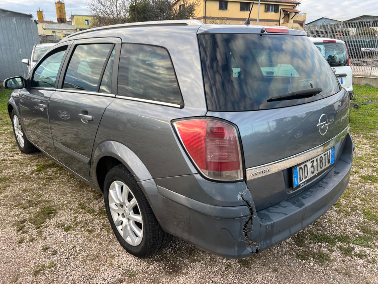 Opel Astra 1.7 CDTI 101CV Station Wagon Club