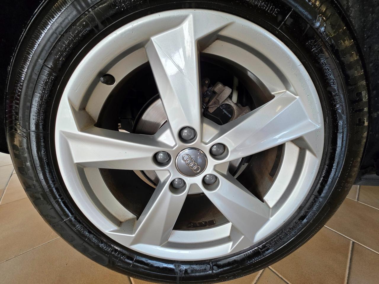 Audi Q2 30 TDI S tronic Admired