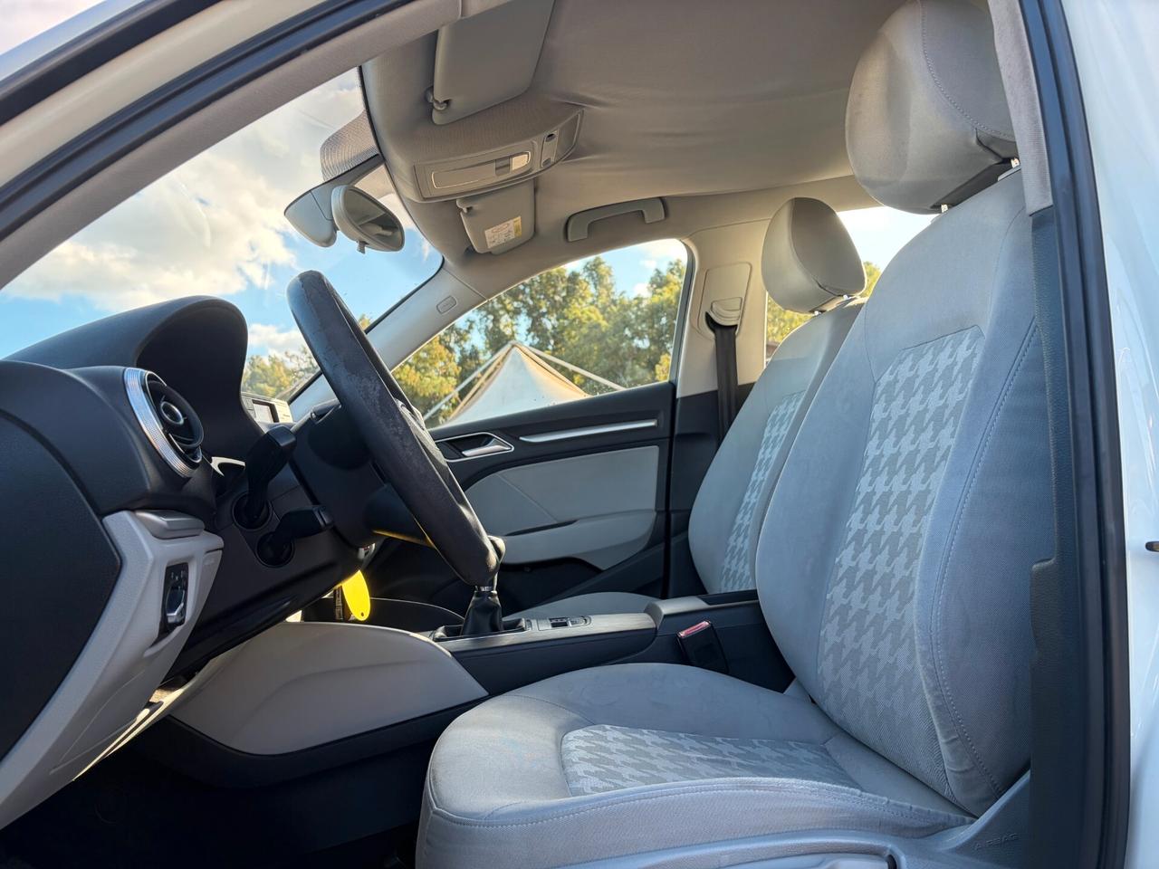 AUDI A3 SPORTBACK 1.6 TDI 105CV 180.000 KM 2013