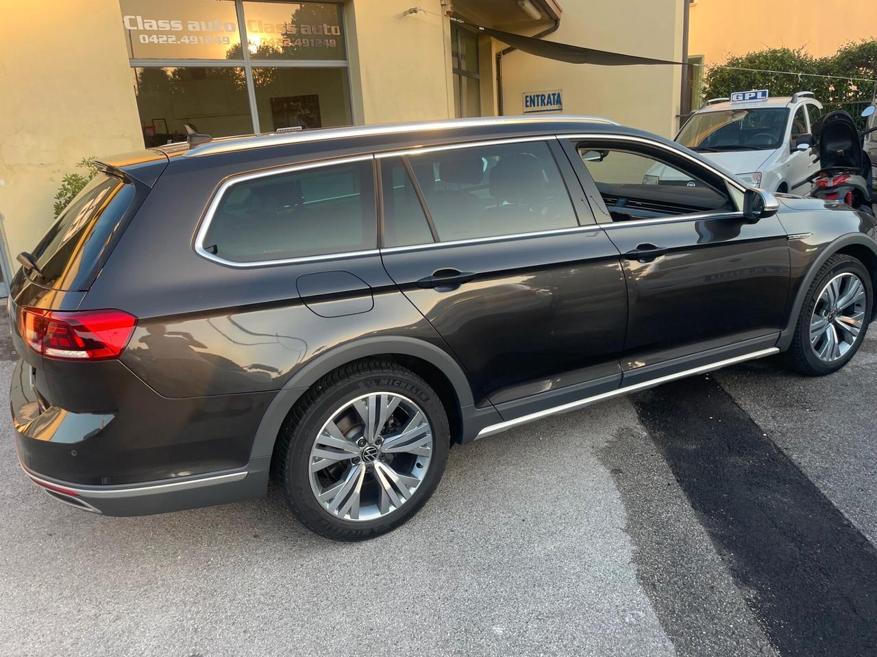 Volkswagen Passat Alltrack 2.0 TDI 200 CV 4MOTION DSG