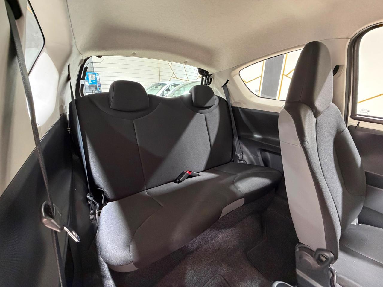 Toyota Aygo 1.0 12V VVT-i 3 porte Lounge Connect