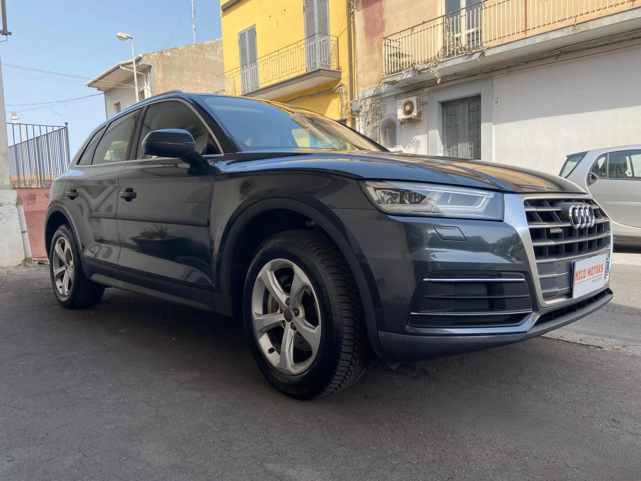Audi Q5 2.0 TDI quattro S tronic Business
