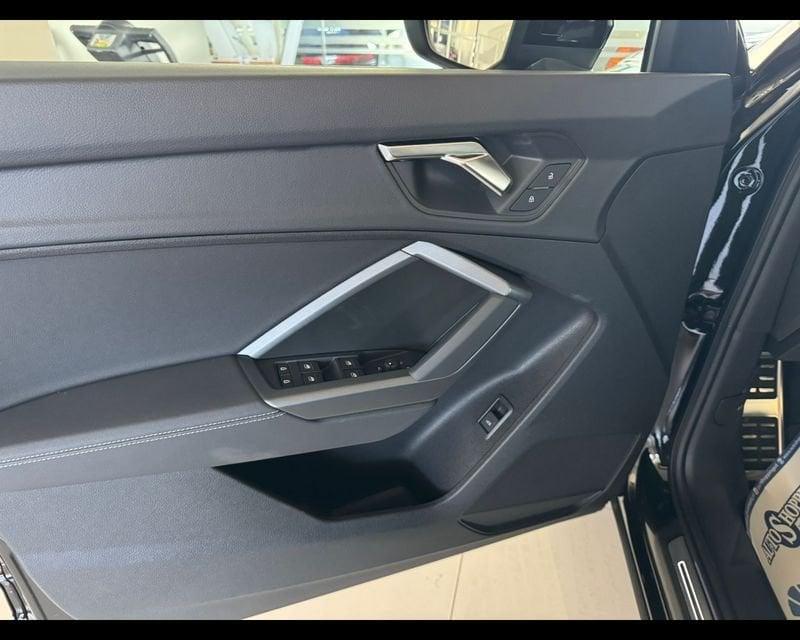 Audi Q3 2ª serie SPB 40 TDI quattro S tronic S line edition