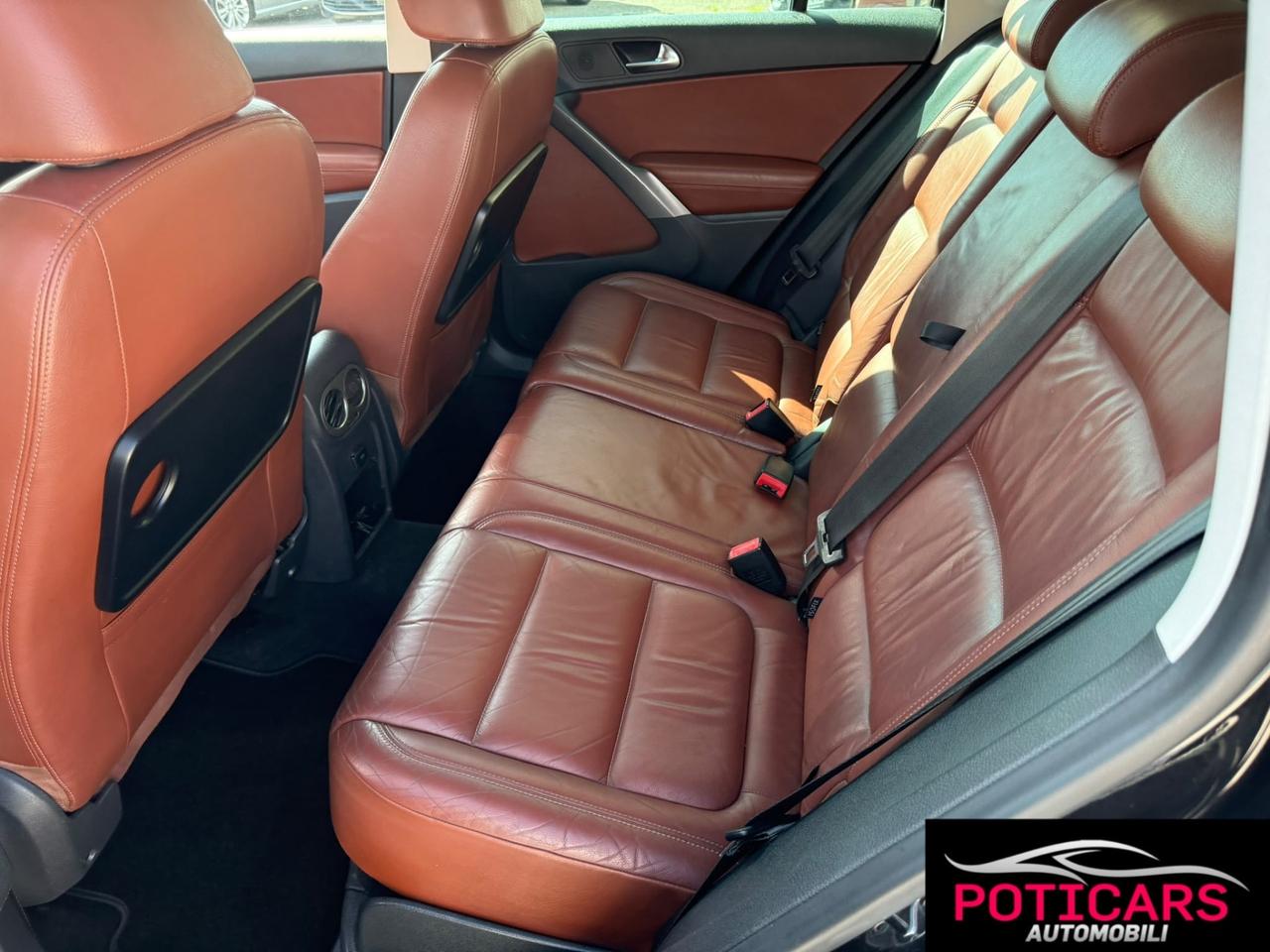 Volkswagen Tiguan 2.0 16V TDI DPF Track & Field (28°)