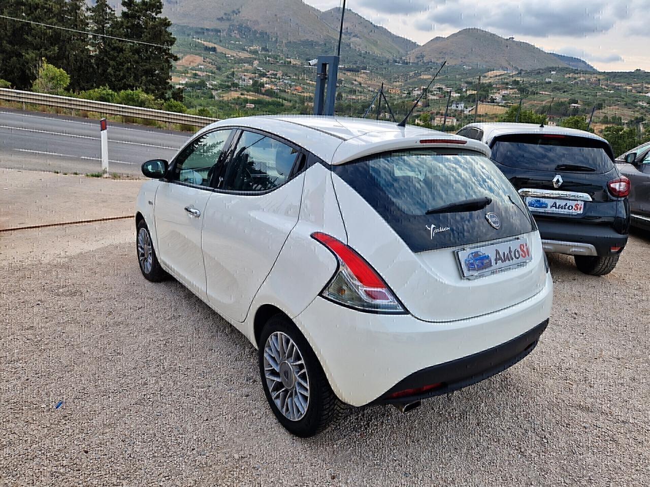 Lancia Ypsilon 1.3 MJT 16V 95 CV 5 porte S&S Platinum