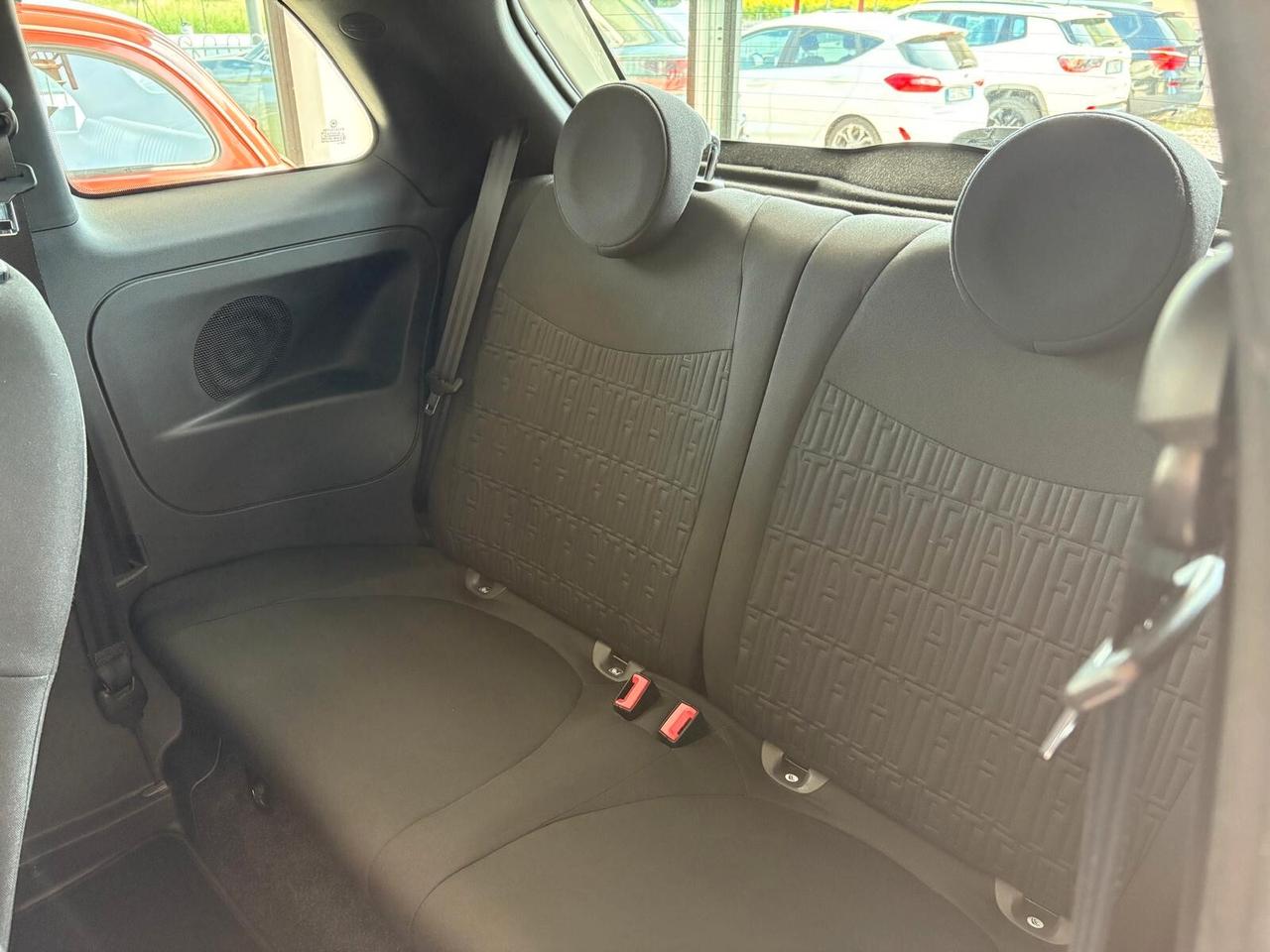 Fiat 500 DOLCEVITA 1.0 HYBRID 69CV - OK NEOPATENTATI
