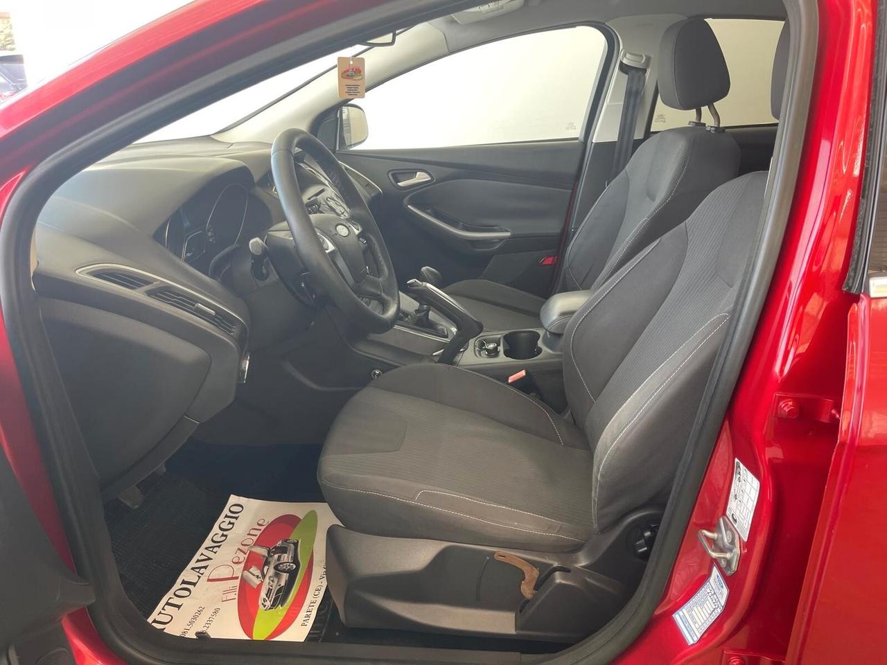 FORD FOCUS 1.6 BENZINA 150CV