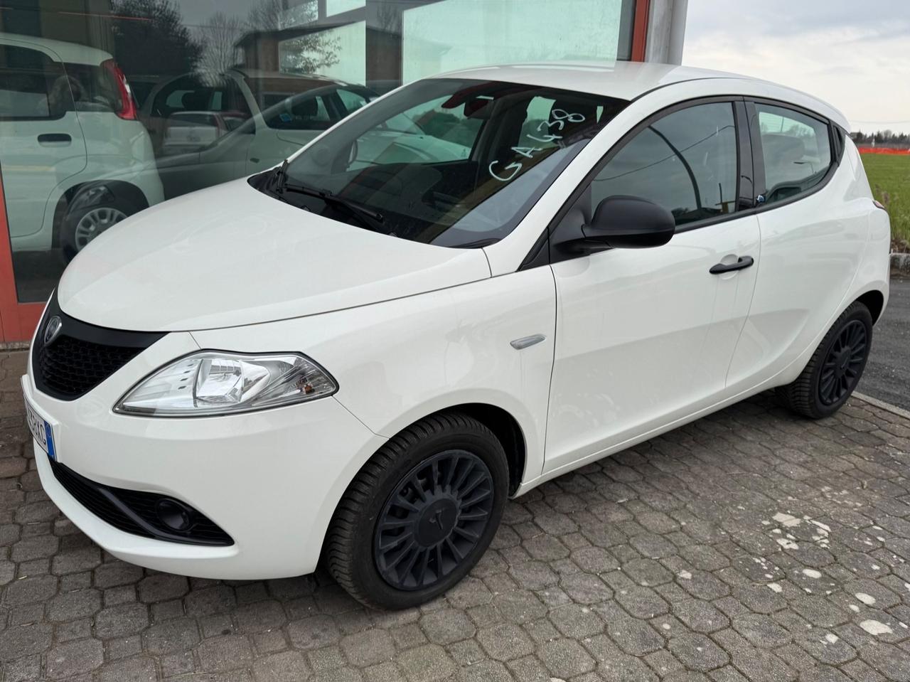 Lancia Ypsilon 1.2 69 CV 5 porte S&S Elefantino Blu