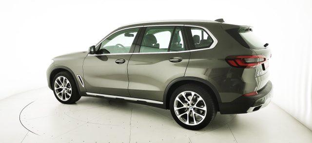 BMW X5 xDrive30d 48V xLine