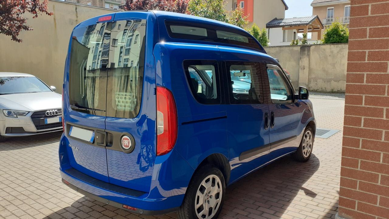 Doblò 1.6 MJT 120CV trasporto disabili pedana