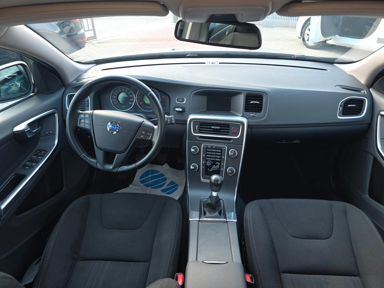 Volvo V60 D2 1.6 115cv Drive perfetta e garantita 12M