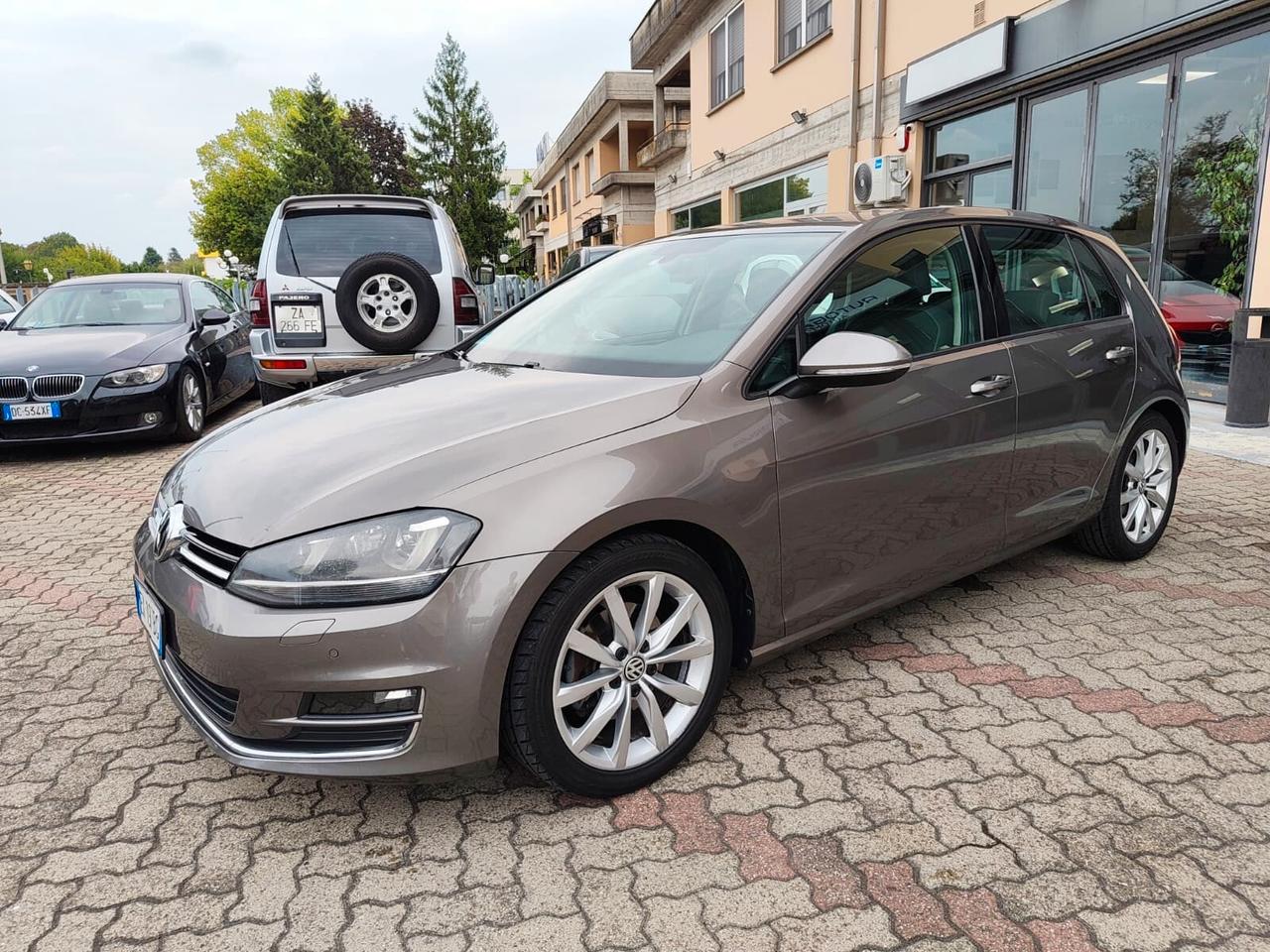 Volkswagen Golf 2.0 TDI DSG 5p.