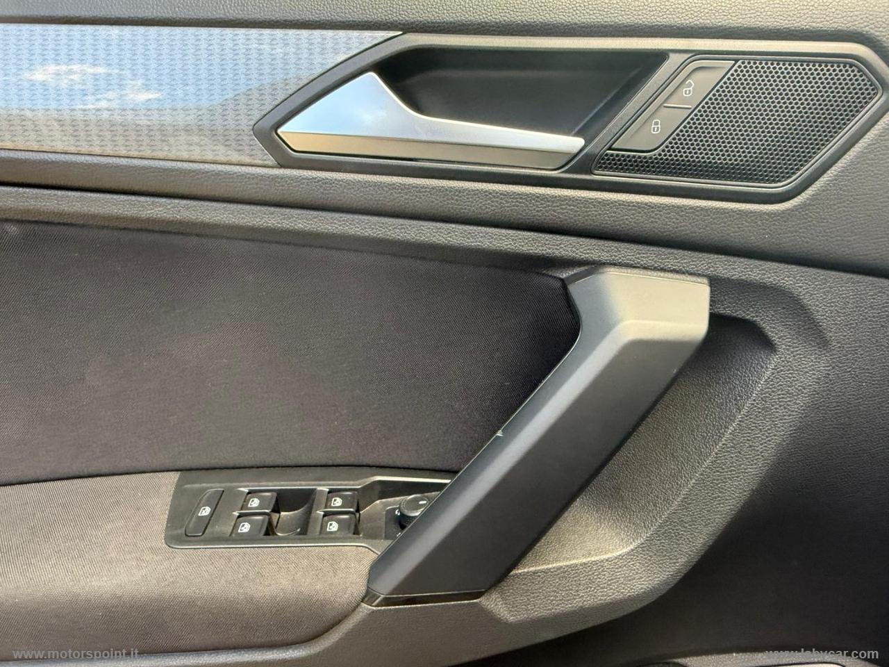 VOLKSWAGEN Tiguan 1.4 TSI eHYBRID DSG Life