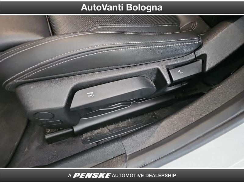 BMW Serie 3 320d Touring Xdrive mhev 48V auto