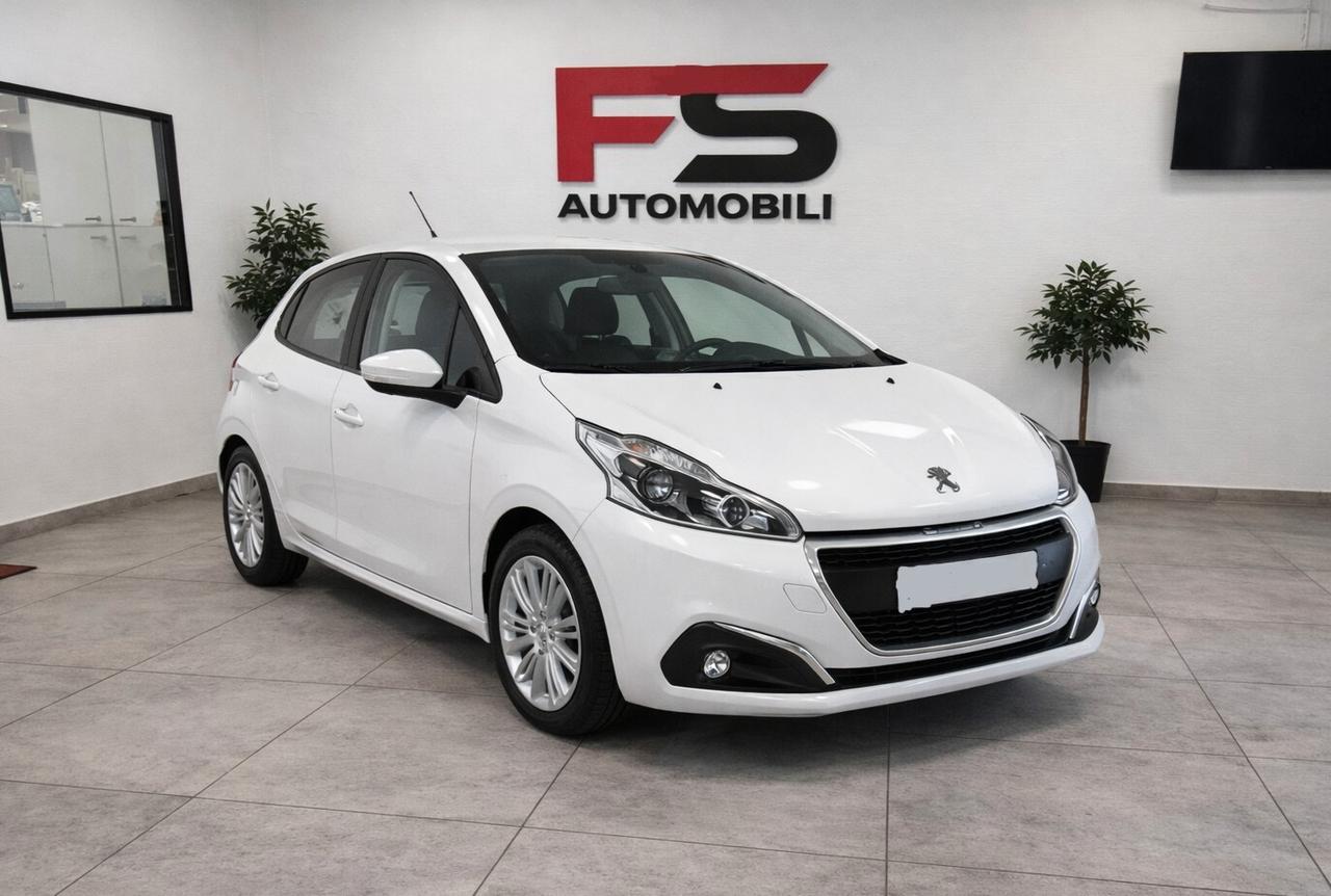 Peugeot 208 PureTech 82 5 porte Allure
