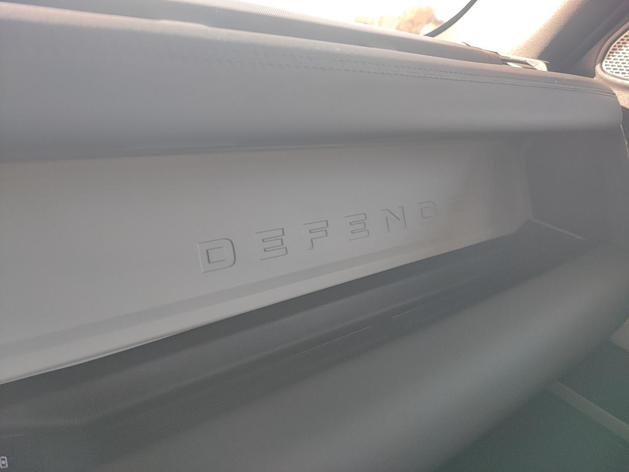 Land Rover Defender 90 3.0D I6 200 CV AWD Auto X-Dynamic SE