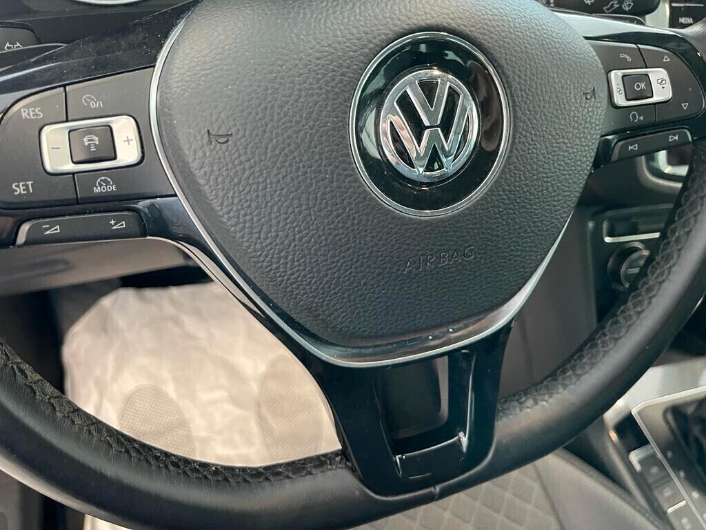 Volkswagen Tiguan BUSINESS 2.0 TDI DSG 4MOTION