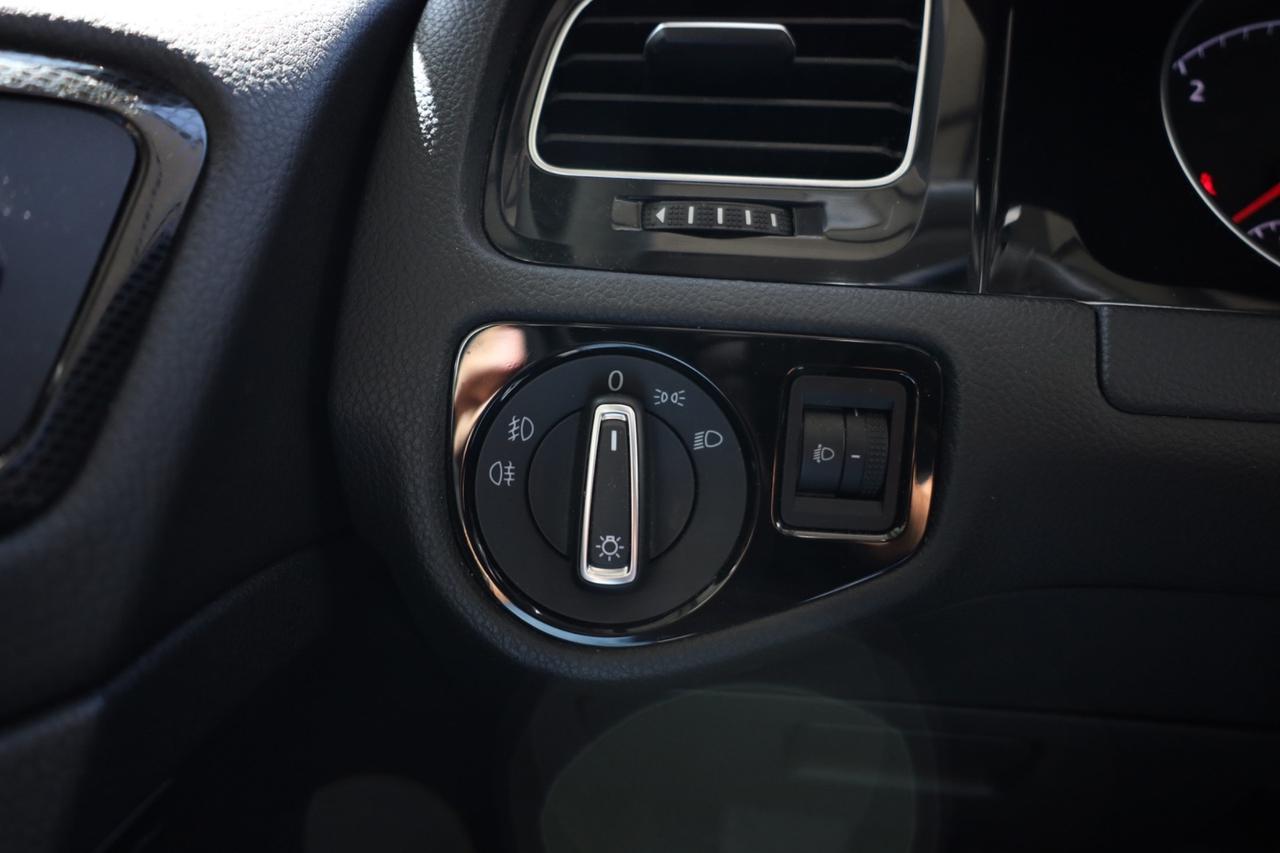 VOLKSWAGEN GOLF 1.6 110CV TDI HIGHLINE BlueMotion Technology