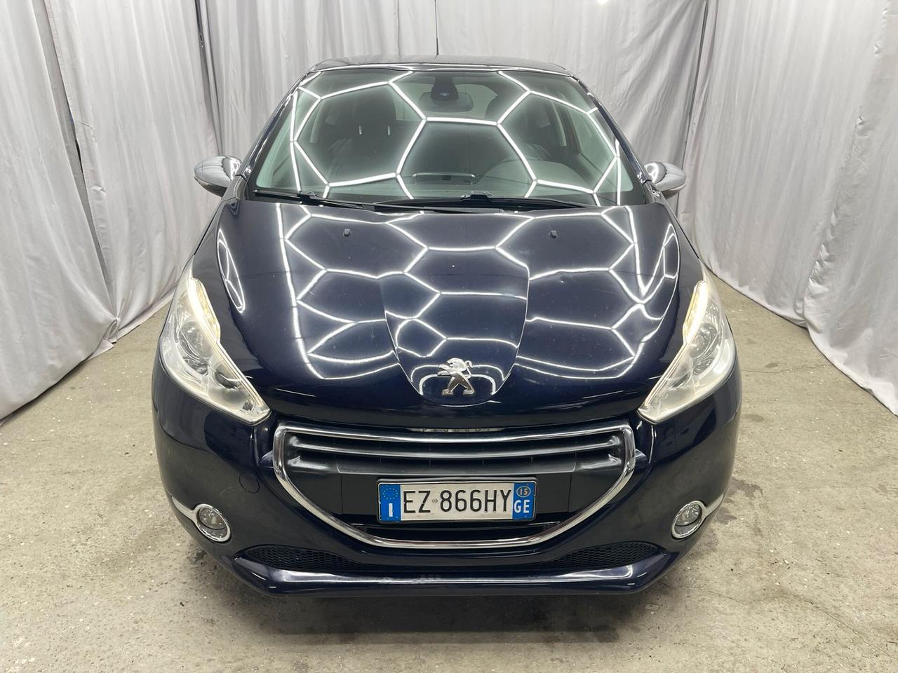 Peugeot 208 ALLURE FINANZIABILE SENZA BUSTA - PRONTA CONSEGNA