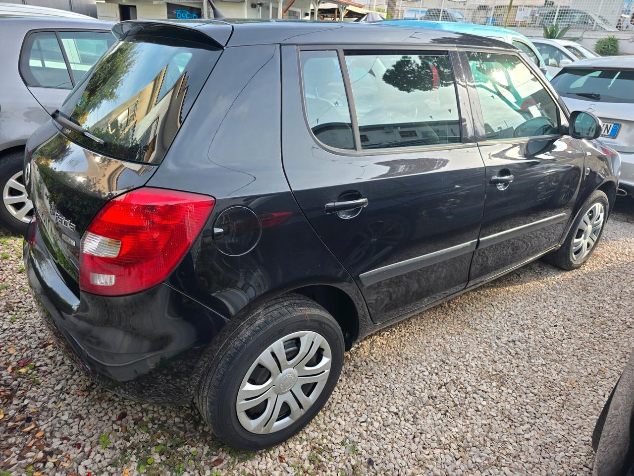 Skoda Fabia 1.2 TSI 86CV 5p. Ambition