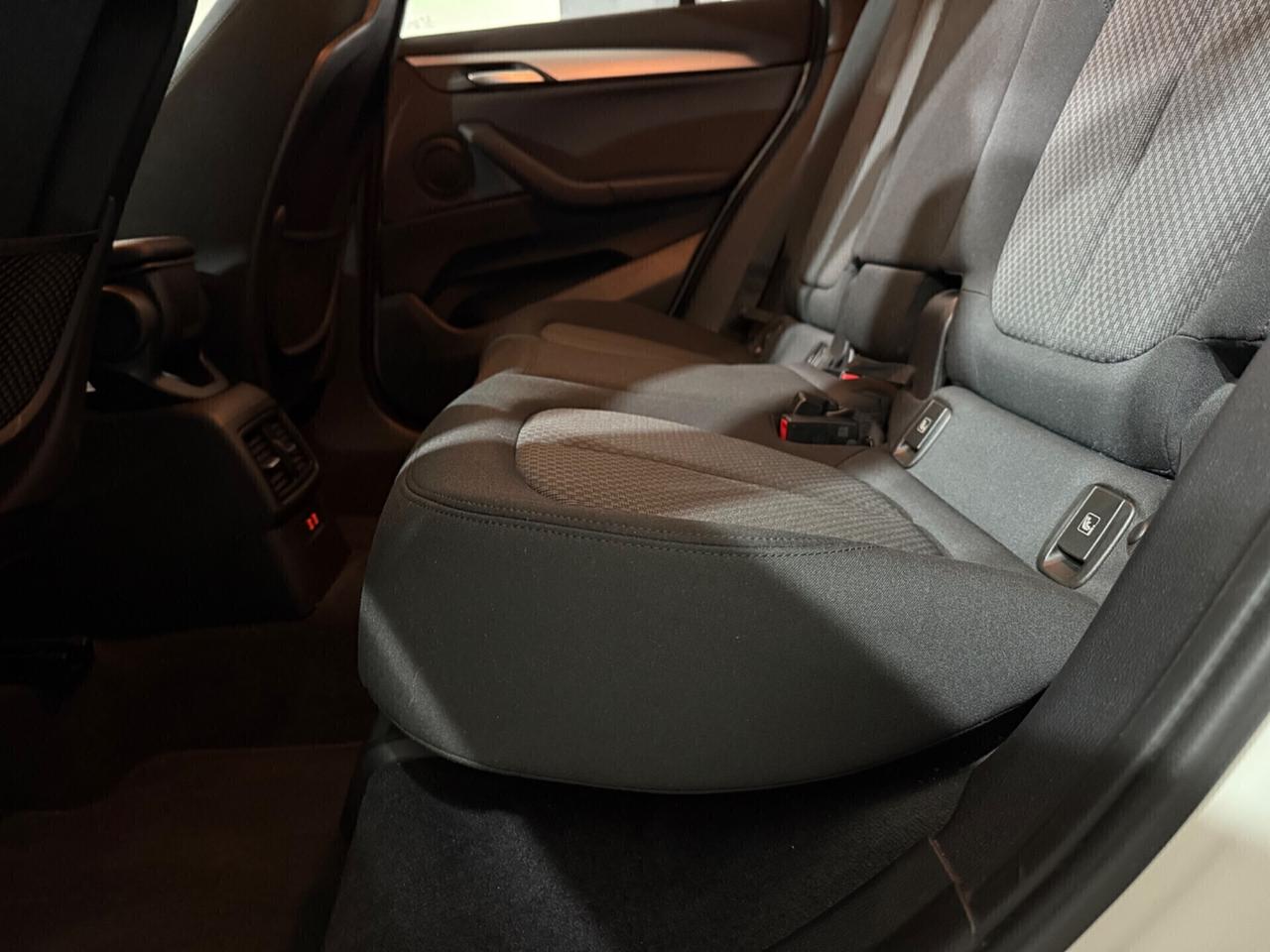 Bmw X1 sDrive18d Business Advantage sport