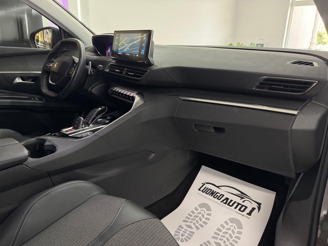 Peugeot 3008 EAT8 Allure Pack Full Opt