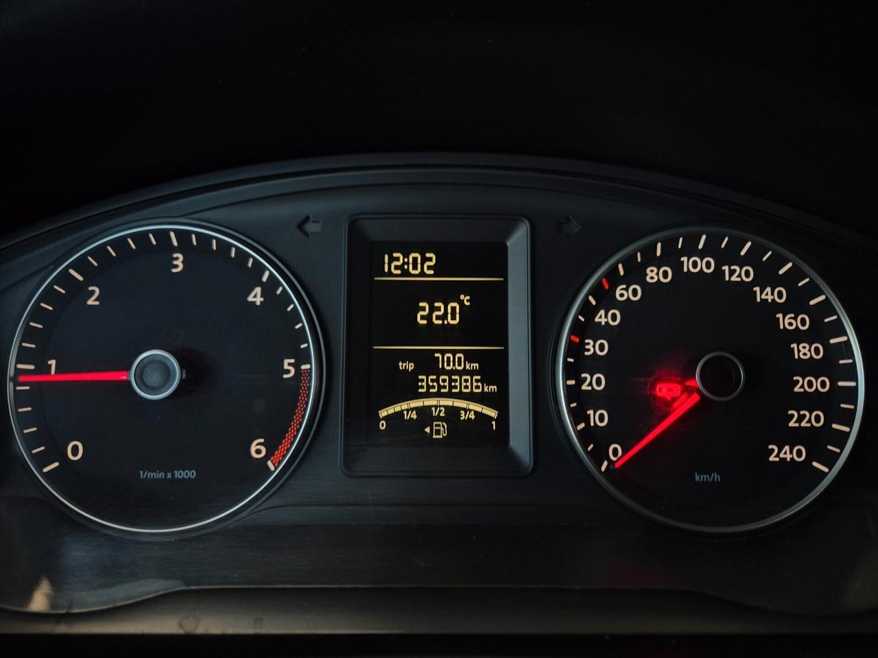 Volkswagen T5 Caravelle 2.0d 140cv 5P CarPlay Navi Ganciotraino Subwoofer