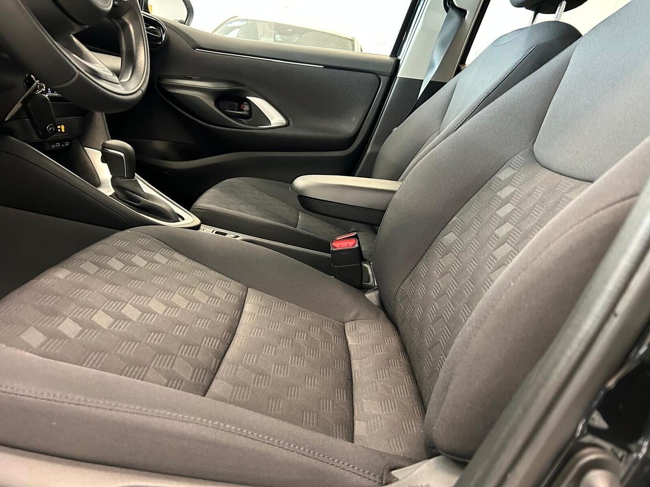 Mazda 2 CENTRE-LINE 1.5 VVT e-CVT Full Hybrid KM 0