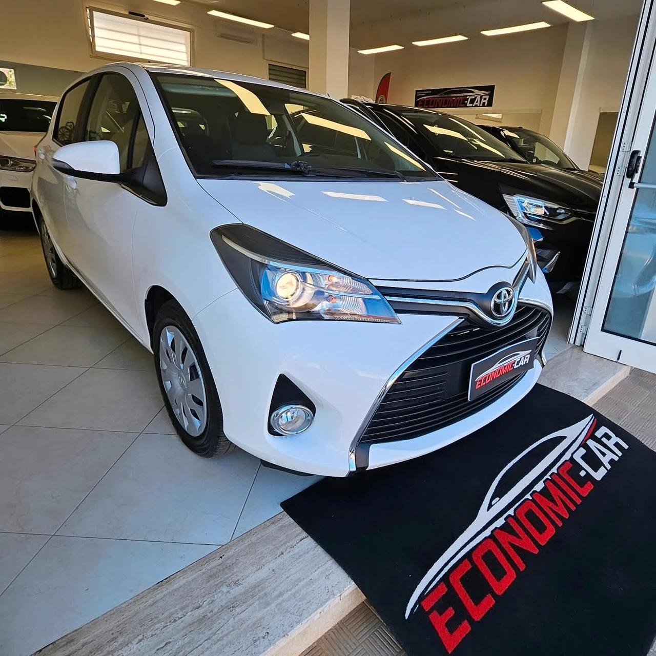 Toyota Yaris 1.0 5 porte Lounge KM 120000