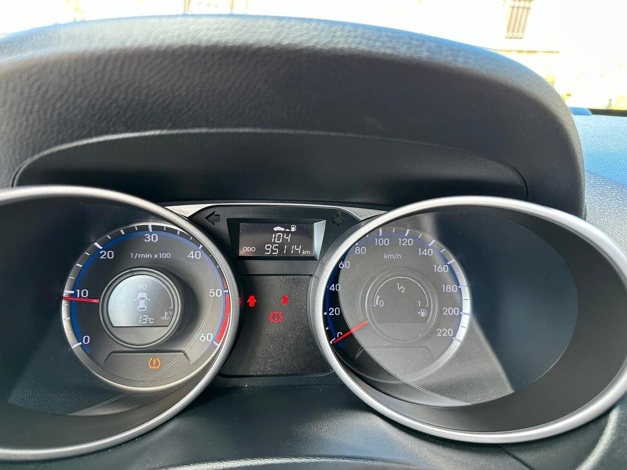Hyundai iX35 1.7 CRDi 2WD Xpossible
