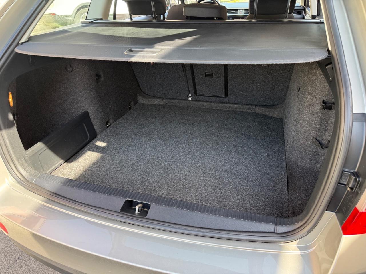 Skoda Octavia Station Wagon 1.6diesel - 2014
