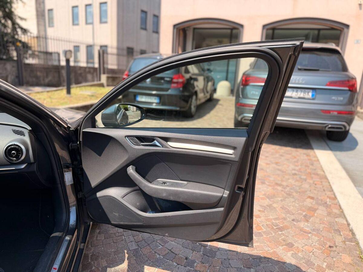 Audi A3 Sportback 30 1.6 tdi Business 116cv