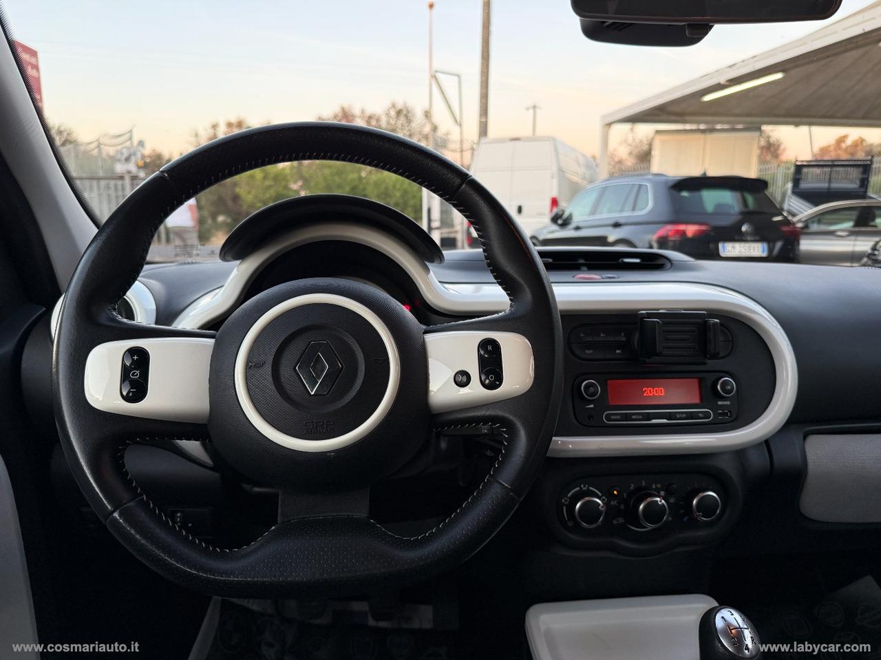 RENAULT Twingo SCe Zen