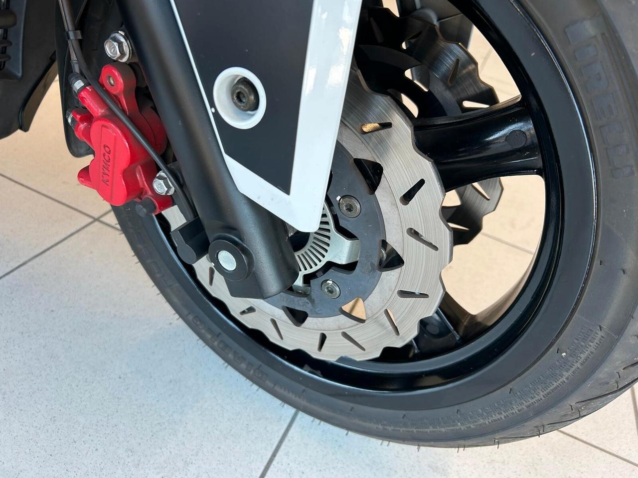 Kymco Xciting 500i R