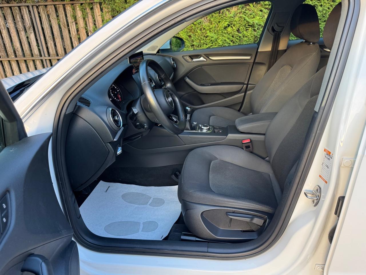 Audi A3 SPB 1.6 TDI 116 CV Design