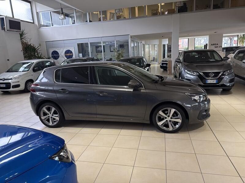 Peugeot 308 PureTech Turbo 130 S&S Allure