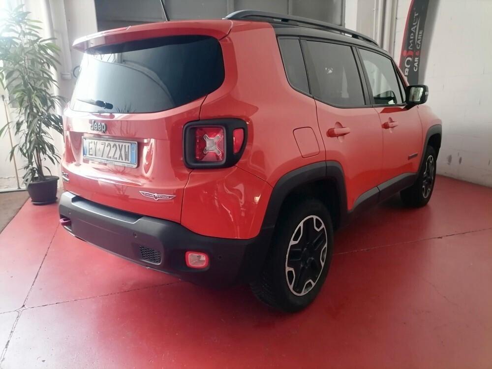 Jeep Renegade 2.0 Mjt 170CV 4WD Active Drive Low Trailhawk