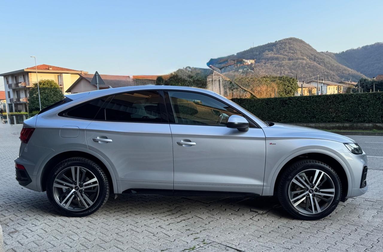 Audi Q5 40 quattro S tronic line plus