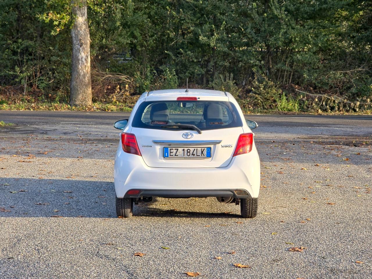 Toyota Yaris 1.0 5 porte Lounge CV-69 E6 Manuale NEO 2015