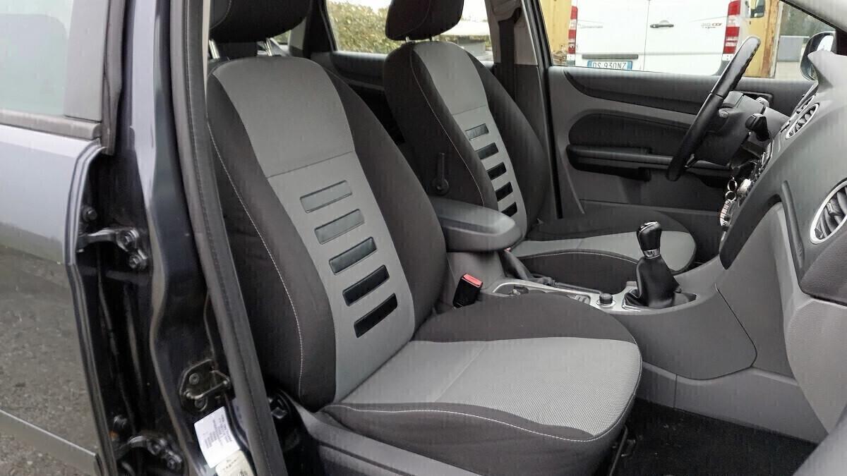 Ford Focus Style Wagon 2.0 Titanium -Gpl -