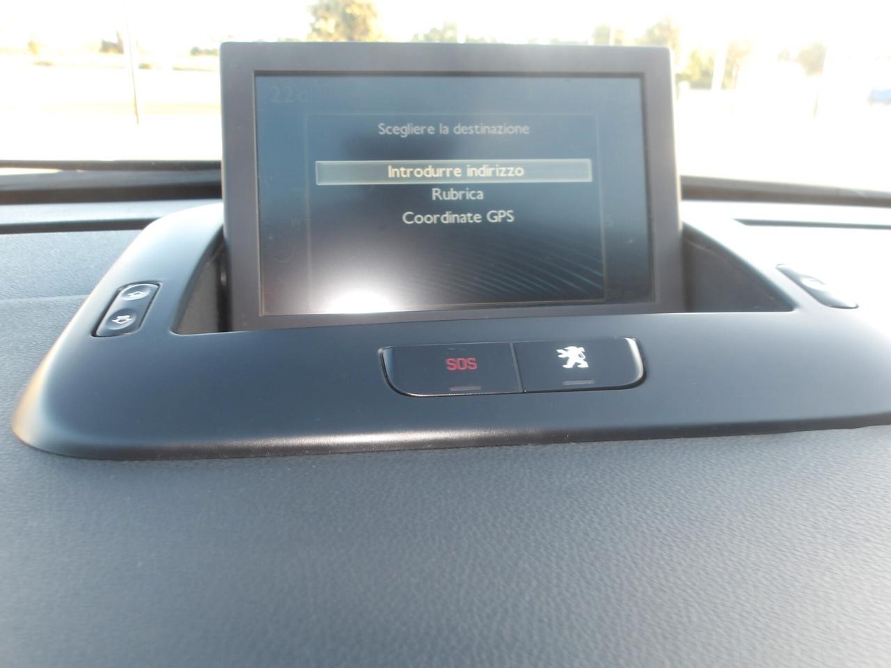 PEUGEOT 5008 1.6 DIESEL-GARANZIA FULL