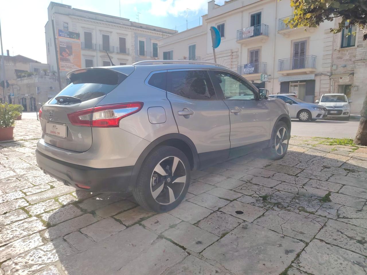 Nissan Qashqai 1.5 dCi N-Connecta