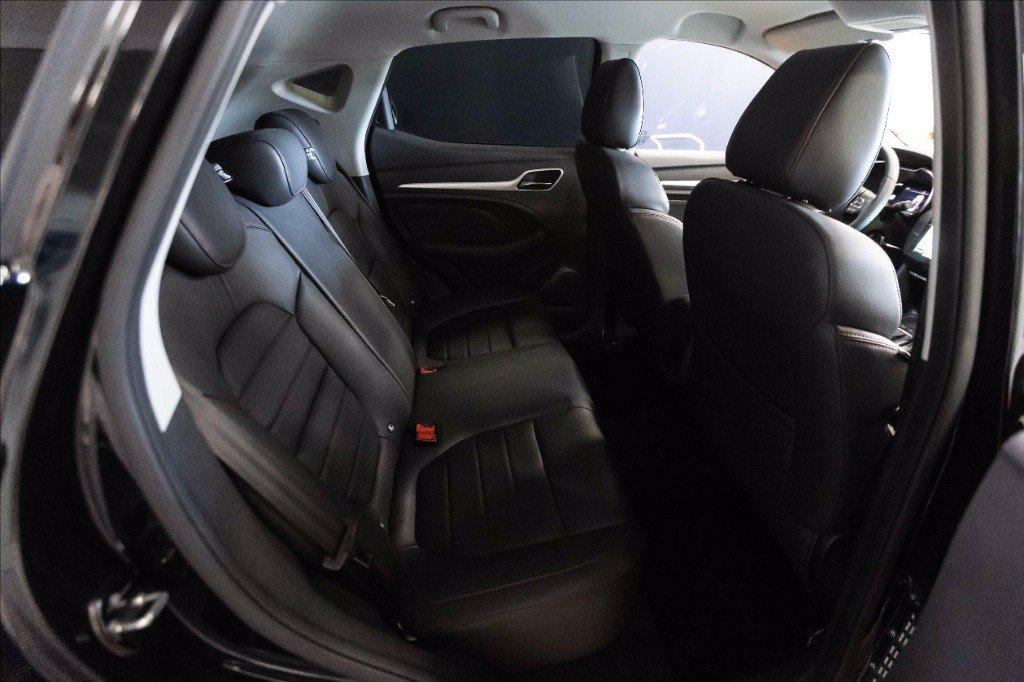 MG ZS 1.5 Luxury del 2024