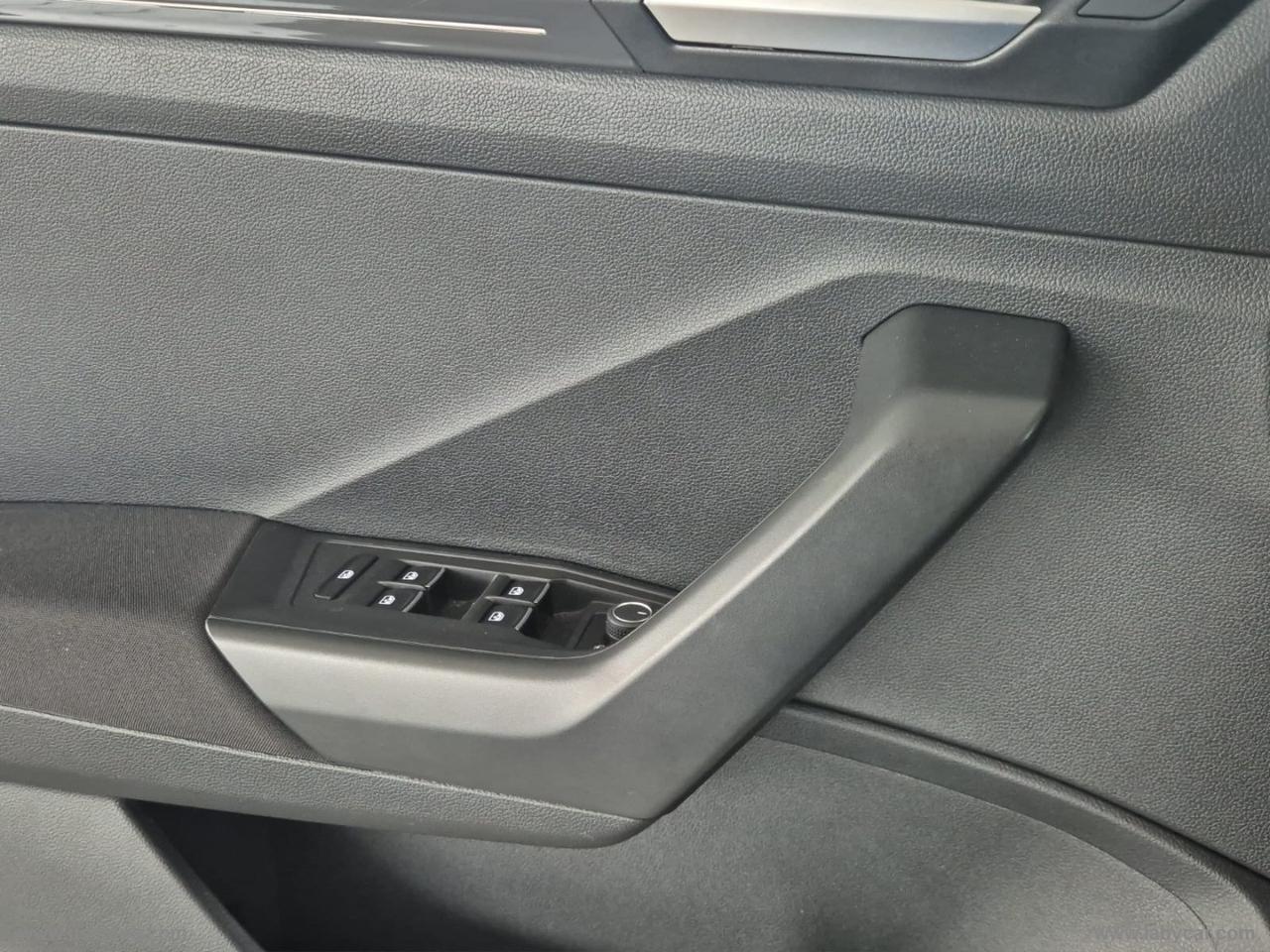 VOLKSWAGEN T-Roc 1.5 TSI ACT Advanced BlueMot. Tech UNICO PROPRIETARIO - 65.000 KM PERCORSI