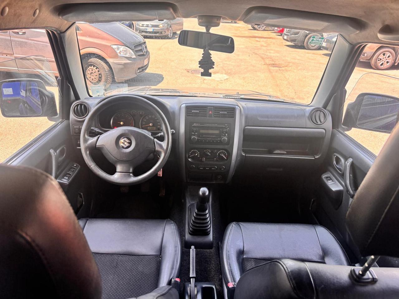 Suzuki Jimny 1.3i 16V cat 4WD JLX