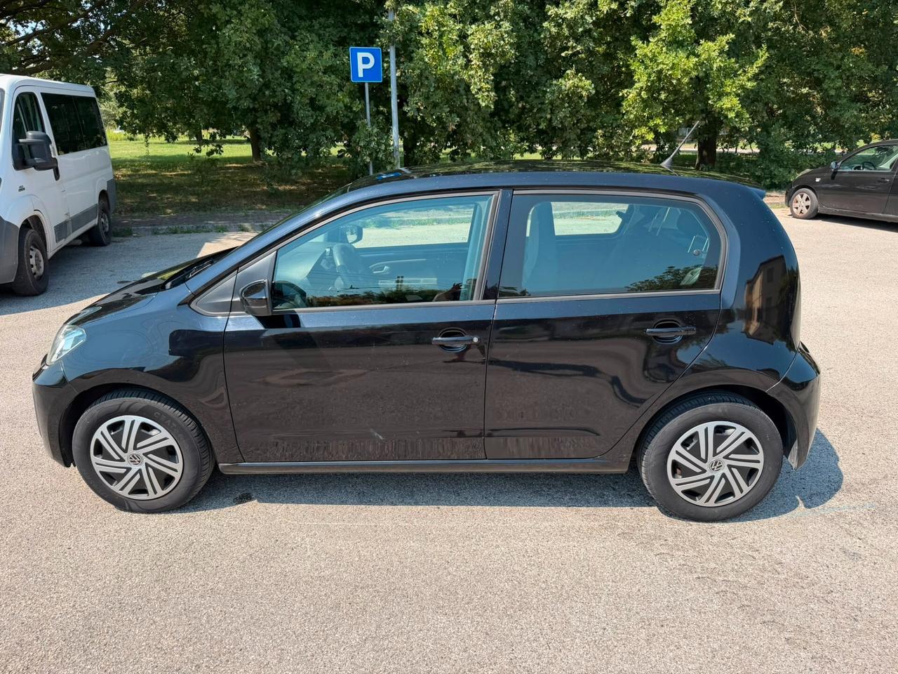 Volkswagen up! 1.0 5p. move
