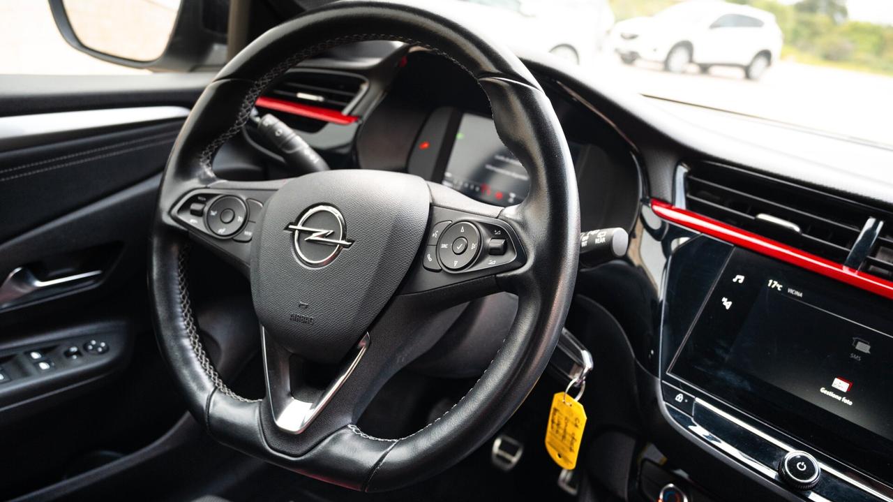 Opel Corsa 1.2 100 CV GS Line