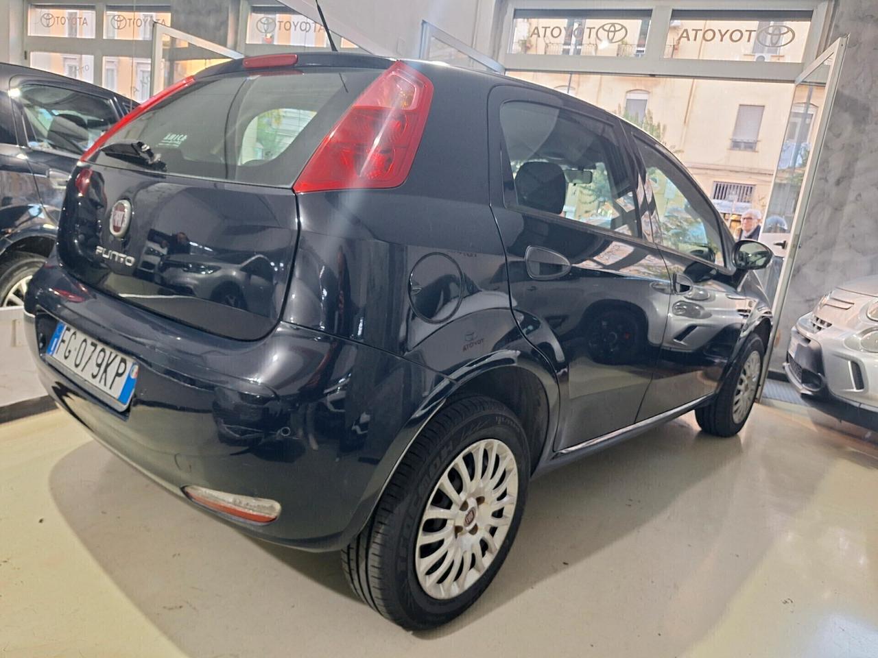 Fiat Punto 1.4 Natural Power 77cv Lounge 2016